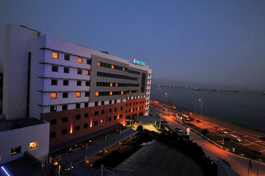 Ibis Istanbul Zeytinburnu Hotel Exterior foto